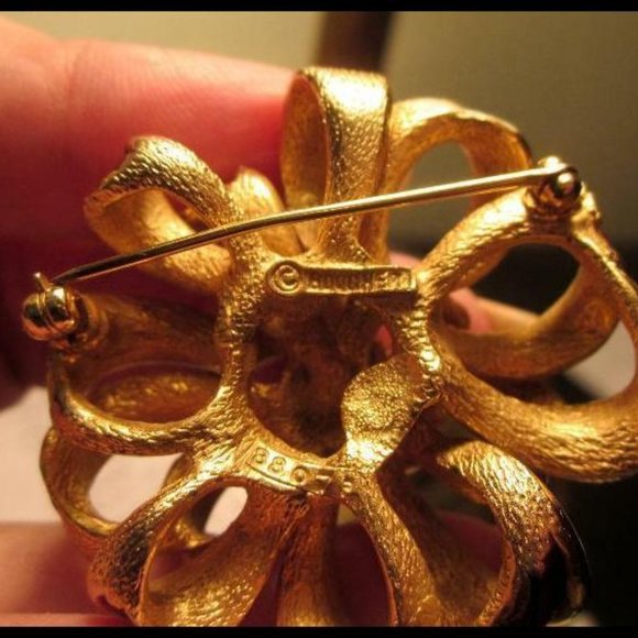 Marcel Boucher | Jewelry | 96s Vintage Womens Signed Boucher  1960\'s VINTAGE Womens SIGNED BOUCHER Enameled RIBBON/BOWS BROOCH #8935P Mar